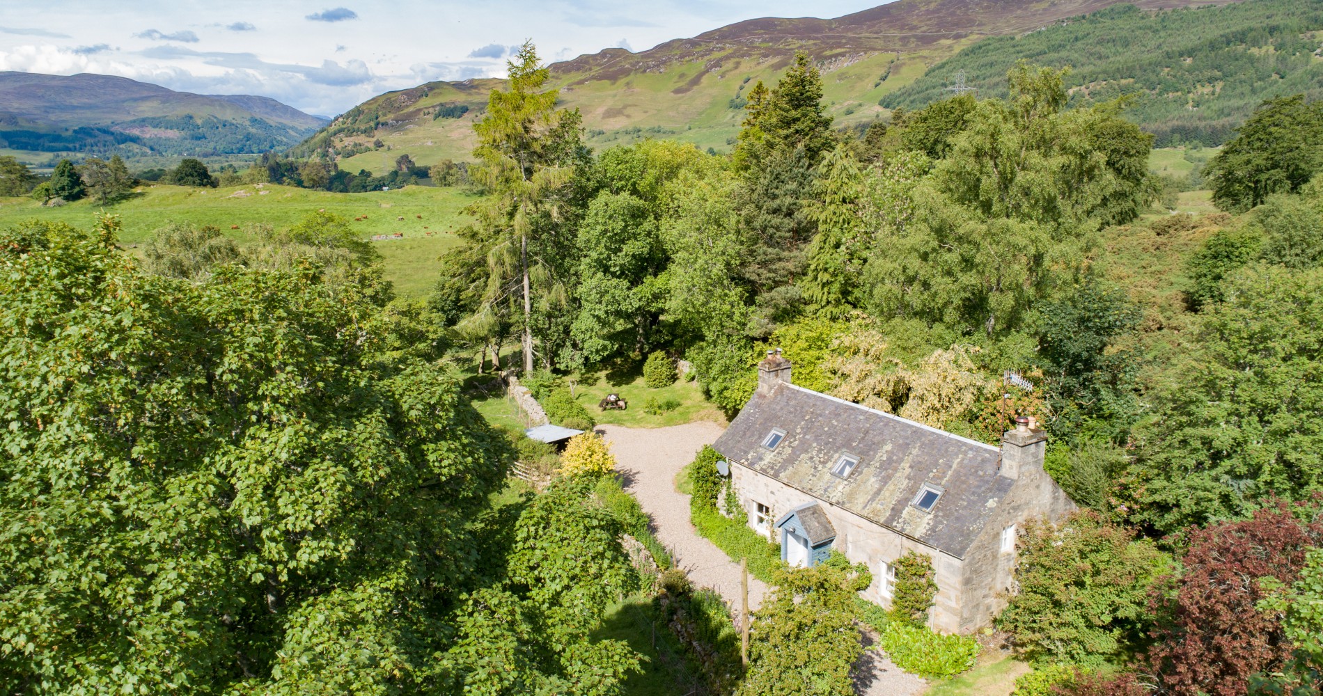 Rose Cottage Self Catering Holiday Cottage In Rannoch